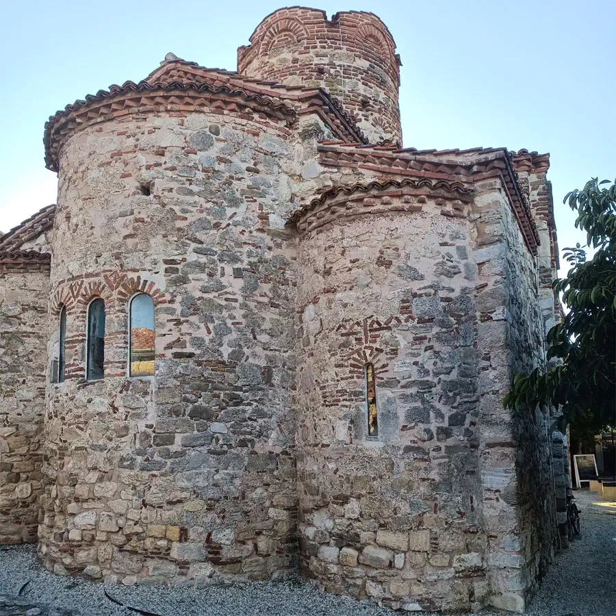 fot.8